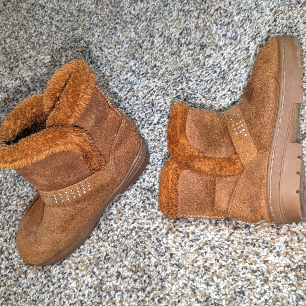 Little Girls Boots 11/12